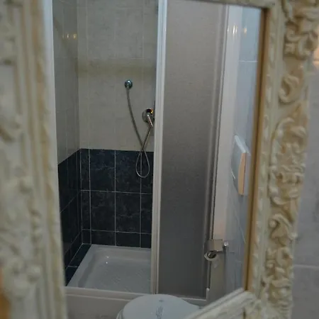 Bed & Breakfast Tucci's 4*