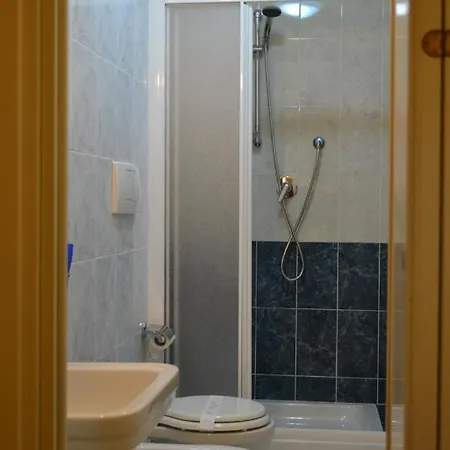 Bed and Breakfast Tucci's 4*