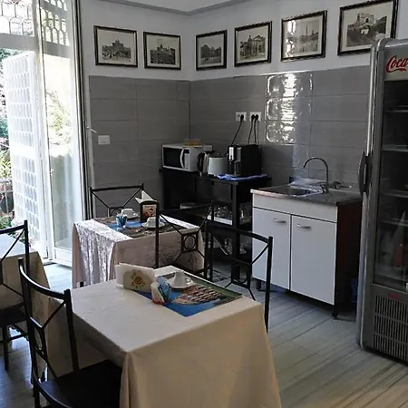 Bed and Breakfast Tucci's Ρώμη